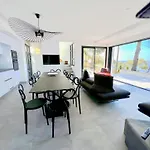650, Vue Magnifique, Entierement Renovee Avec Piscine Cavalaire-sur-Mer