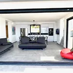 650, Vue Magnifique, Entierement Renovee Avec Piscine Villa Cavalaire-sur-Mer