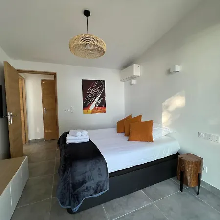 650, Vue Magnifique, Entierement Renovee Avec Piscine Cavalaire-sur-Mer